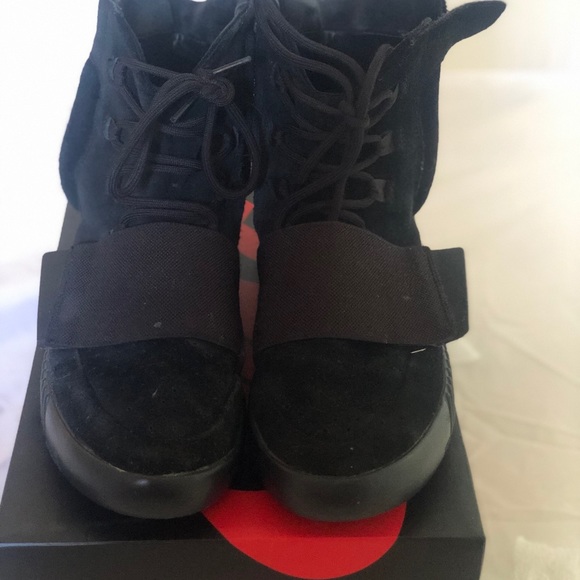 Yeezy 750 black - Picture 7 of 9